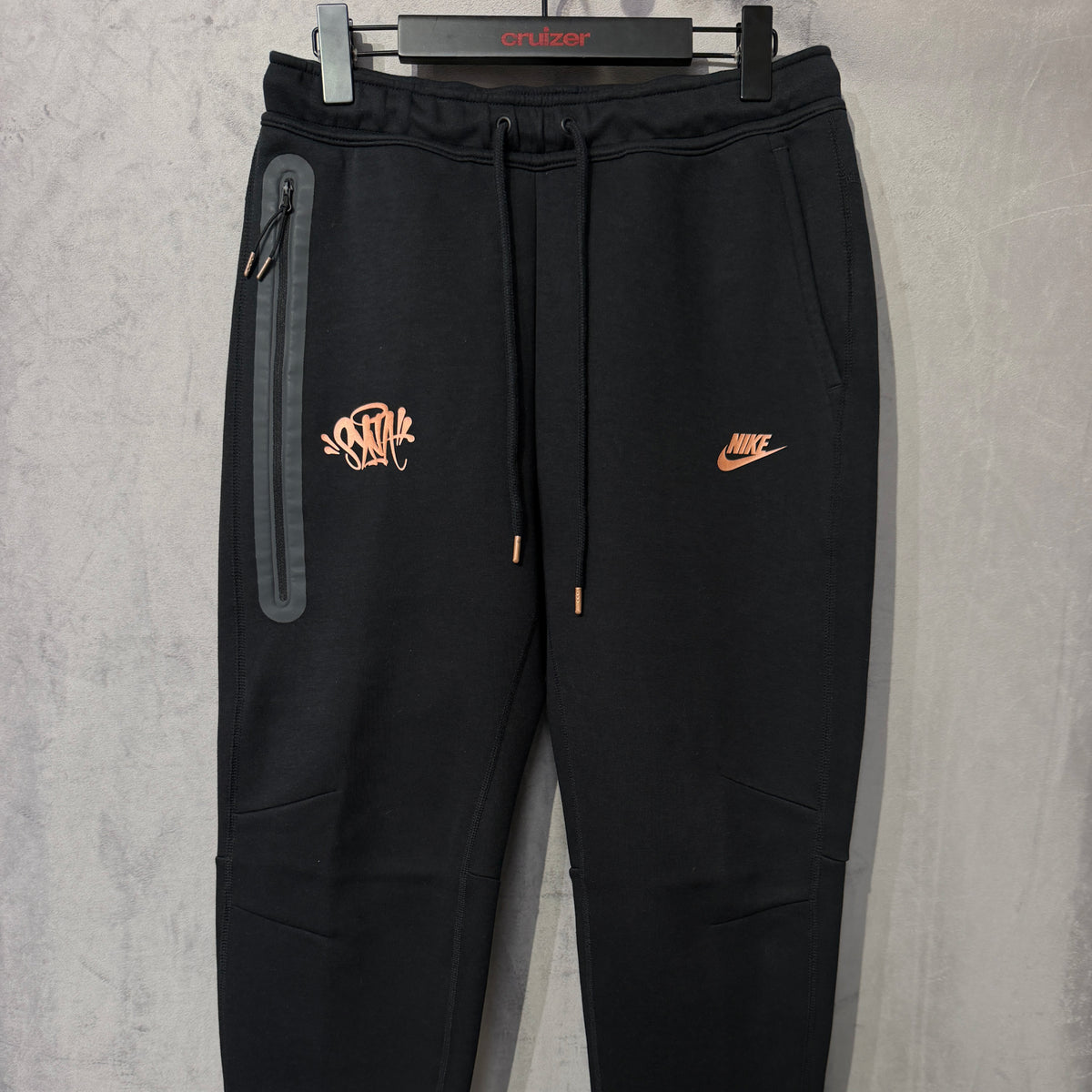 Nike Sportswear x Central Cee Syna World Tech Fleece Black