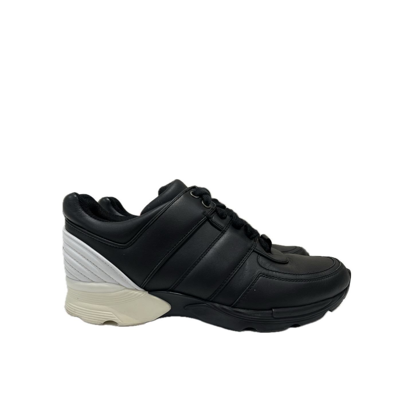 Chanel Sneakers Black/White (W)