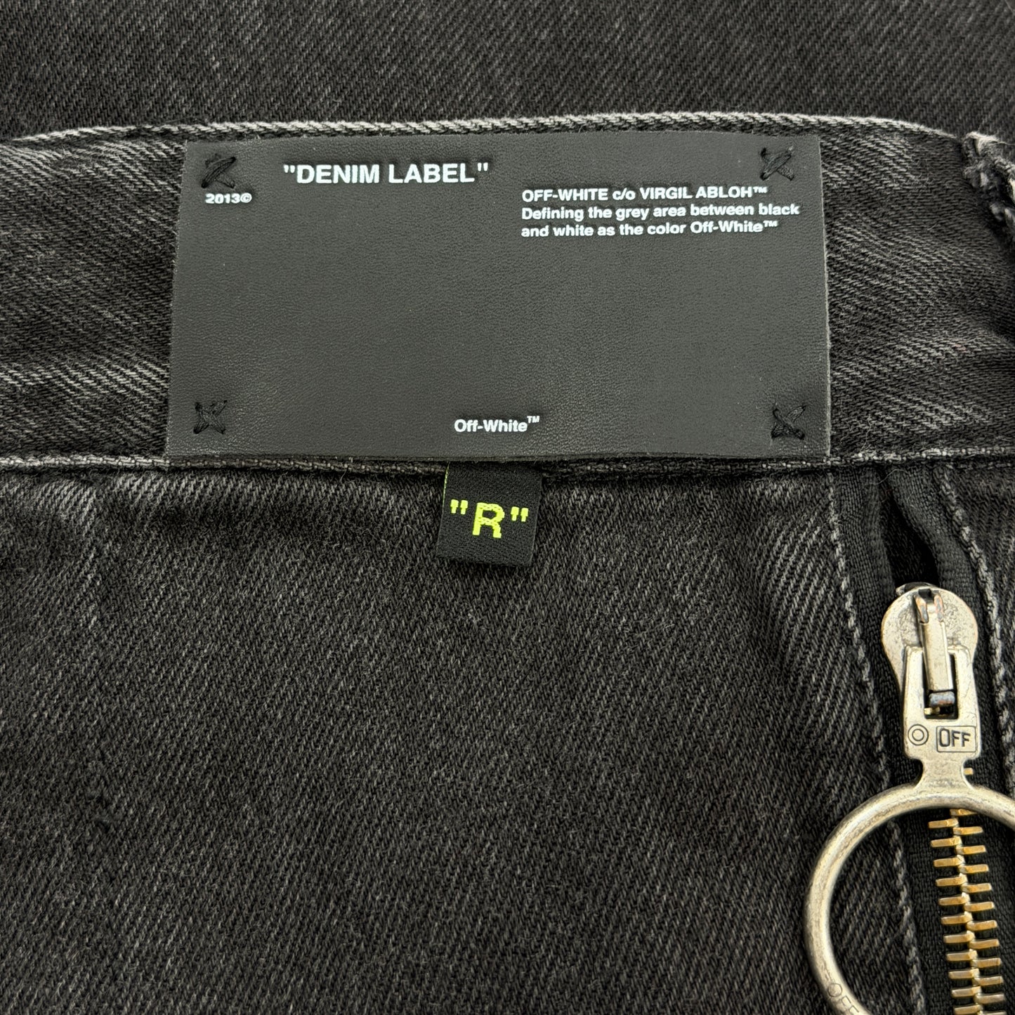 Off White Logo Zip Cargo Pants Black