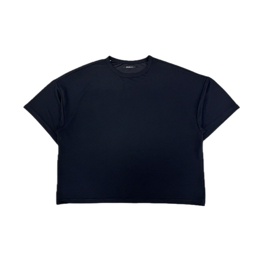 Black Tee