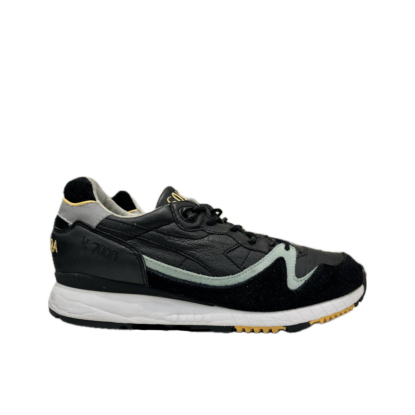 Diadora V7000 Solebox Azzurro